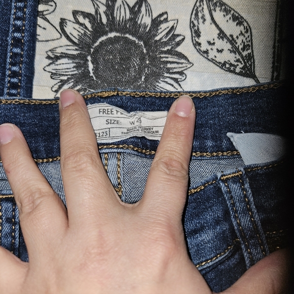 Free People Jeans - Picture 7 of 8
